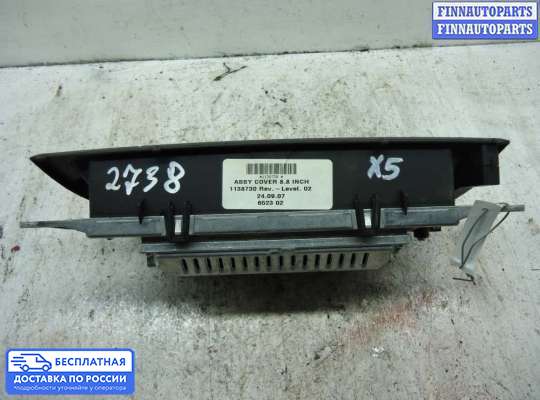Дисплей бортового компьютера на BMW X5 (E70)