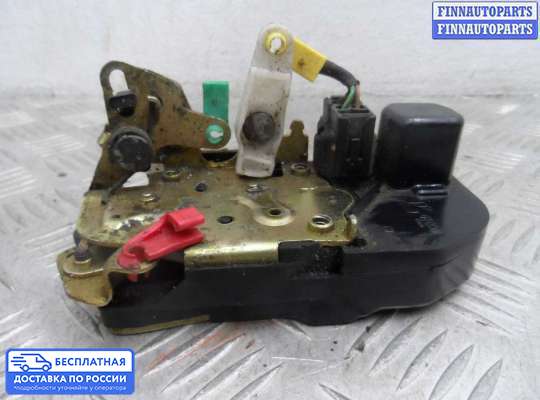 Замок боковой двери на Chrysler 300C I (LX)