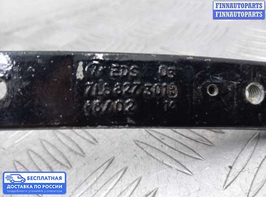 Петля крышки багажника на Volkswagen Touareg I (7L)