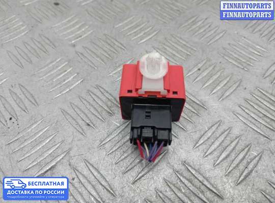 Реле прочее на Toyota Venza (GV10)