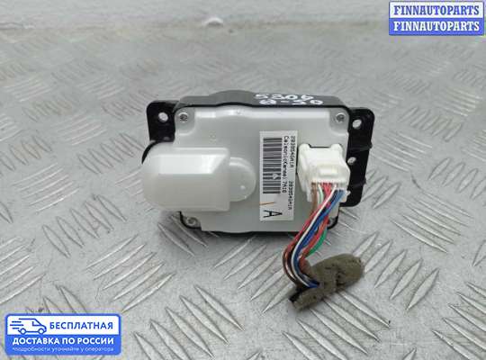 Кнопки на Infiniti Q50 (V37)