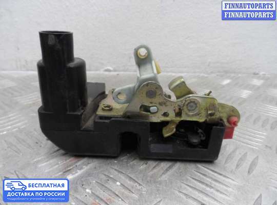 Замок боковой двери на Chrysler Neon II