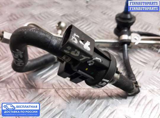 Патрубок (трубка, шланг) на Volkswagen Passat B6 (3C)