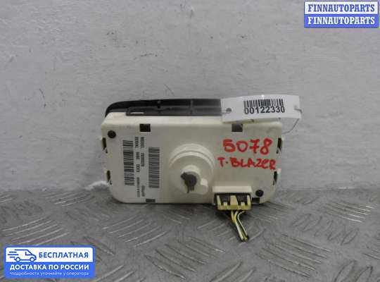 Кнопки на Chevrolet Trailblazer I (GMT800)