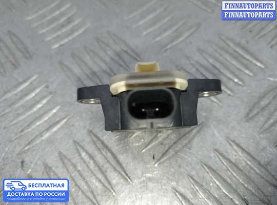 Датчик удара (Airbag) на Audi A8 (D4, 4H)