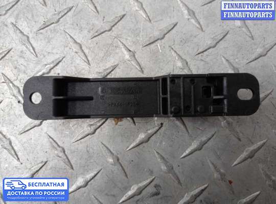 Антенна на Mercedes-Benz S (W222)