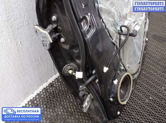 Замок боковой двери на Toyota Harrier II (U30W)