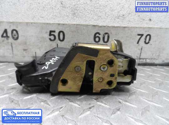Замок боковой двери на Toyota Camry XV40