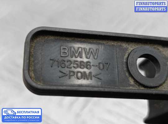 Бачок омывателя на BMW X5 (E70)