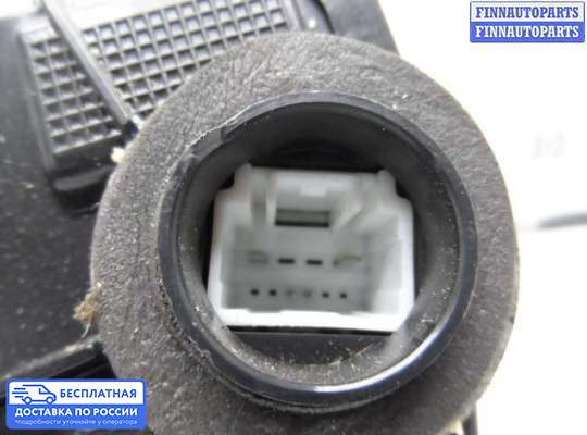 Замок боковой двери на Lexus ES V (XV40)