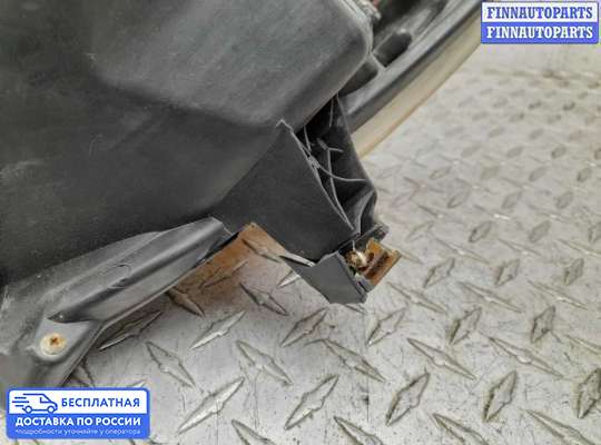 Фара передняя на Toyota Venza (GV10)