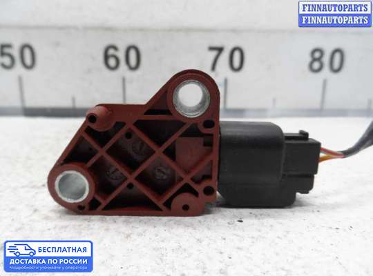 Датчик удара (Airbag) на Volvo S40 I | V40 (VS)