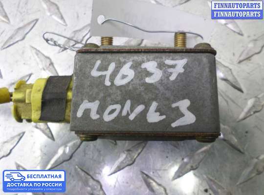 Датчик удара (Airbag) на Mitsubishi Pajero III