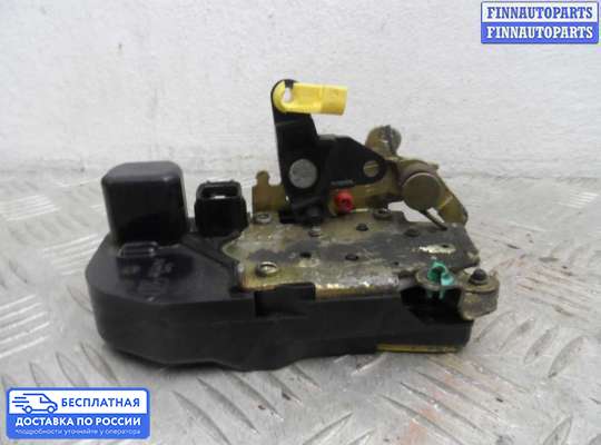 Замок боковой двери на Chrysler 300C I (LX)