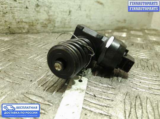 Форсунка топливная на Volkswagen Caddy III (2K)