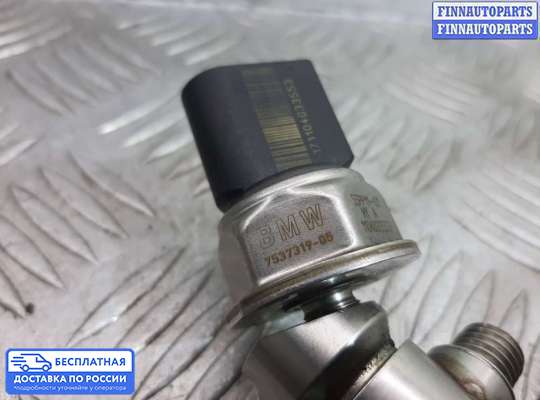 Рампа (рейка) топливная на BMW X5 (E70)