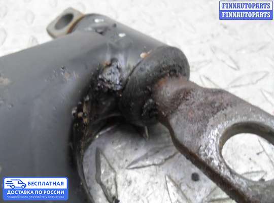Рычаг подвески на Toyota Camry XV50