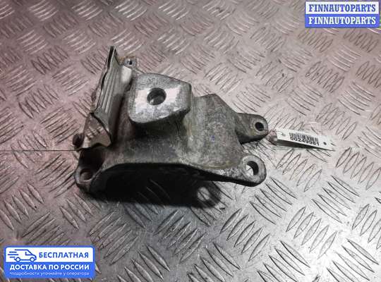 Кронштейн ДВС (лапа) на Audi A8 (D4, 4H)