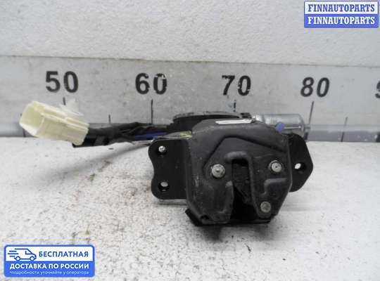 Замок багажника на Toyota Harrier II (U30W)
