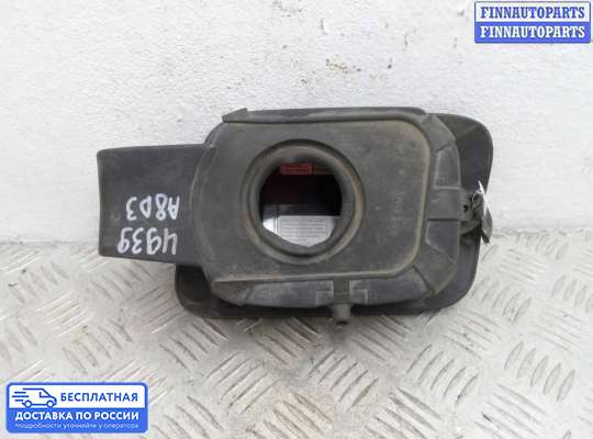 Лючок бензобака на Audi A8 (D3, 4E)
