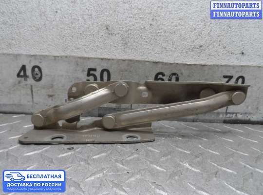 Петля капота на Chrysler PT Cruiser