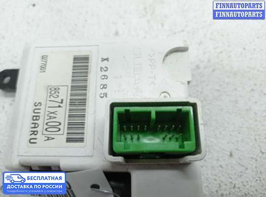 Дисплей бортового компьютера на Subaru Tribeca