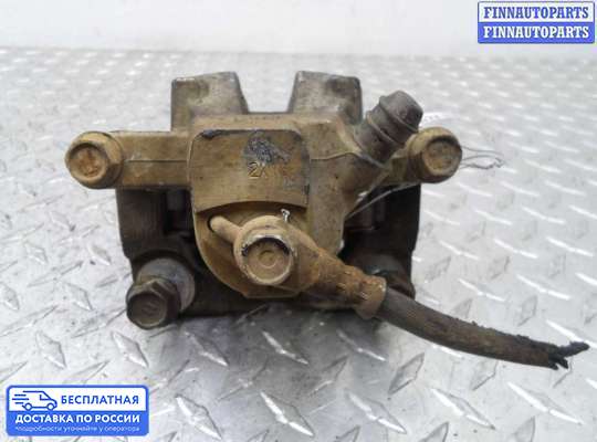 Суппорт на Toyota Camry XV50