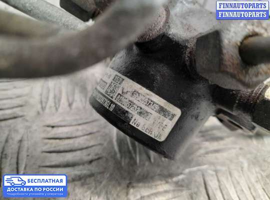 Рампа (рейка) топливная на Renault Megane II