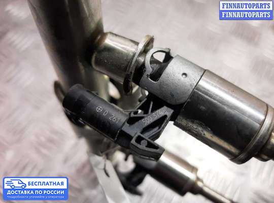 Рампа (рейка) топливная на Volkswagen Jetta VI (1B)