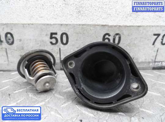 Корпус термостата на Toyota Camry XV40