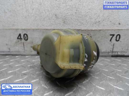 Бачок гидроусилителя на Toyota Camry XV40