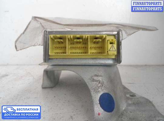 ЭБУ AIRBAG (электронный блок управления подушками безопасности) на Lexus RX I (XU10)