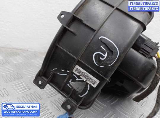 Мотор отопителя на Volkswagen Transporter T5