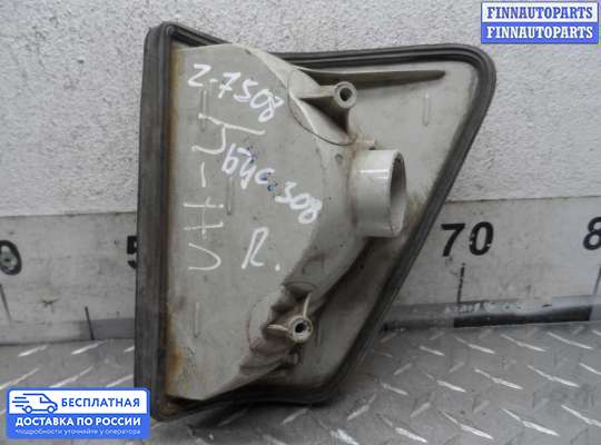 Поворотник передний на Mercedes-Benz T1 (207D-410D)