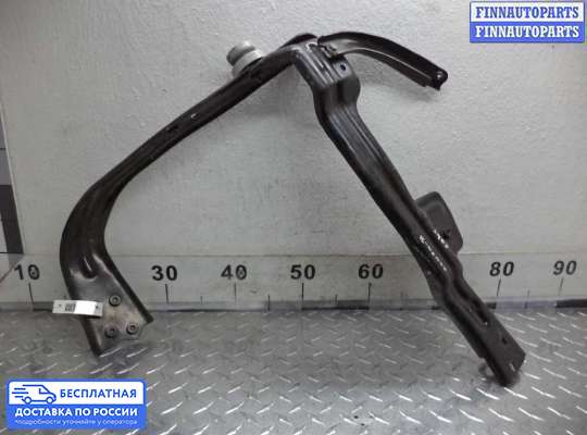 Кронштейн фары на Mercedes-Benz R (W251)