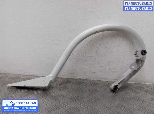 Петля крышки багажника на Mercedes-Benz C (W204)