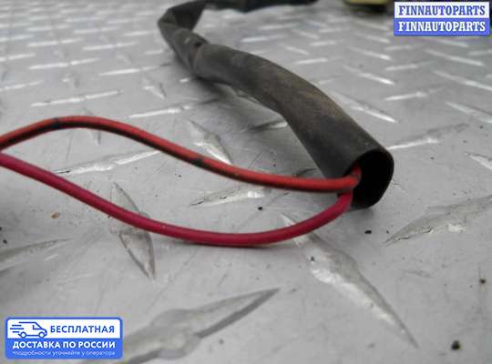 Замок боковой двери на Mazda MPV II LW