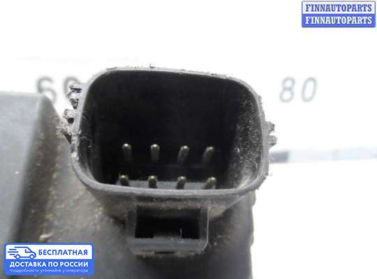 Замок боковой двери на Volvo S60 I | V70 II (P2)