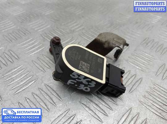Датчик дорожного просвета на BMW 3 (F30/F31)