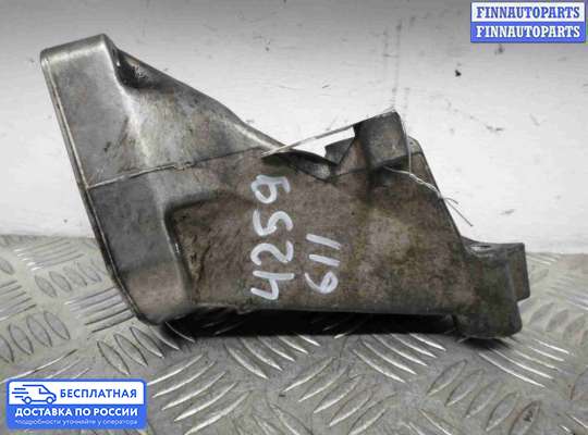 Кронштейн ДВС (лапа) на Mercedes-Benz C (W203)