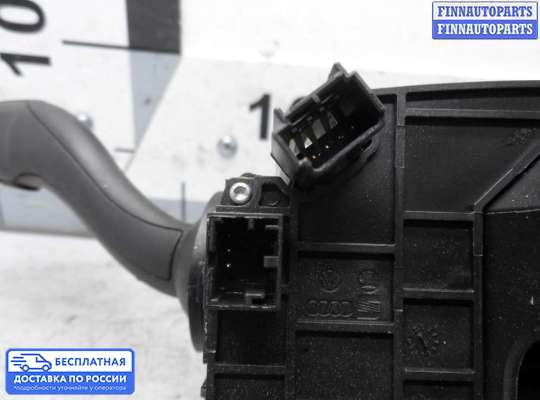 Подрулевой переключатель на Audi Q7 (4L)