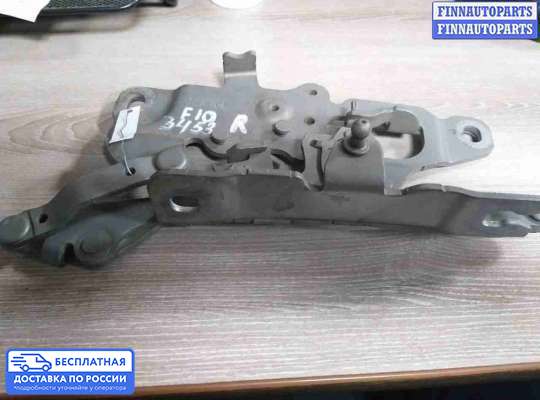 Петля капота на BMW 5 (F10/F11)