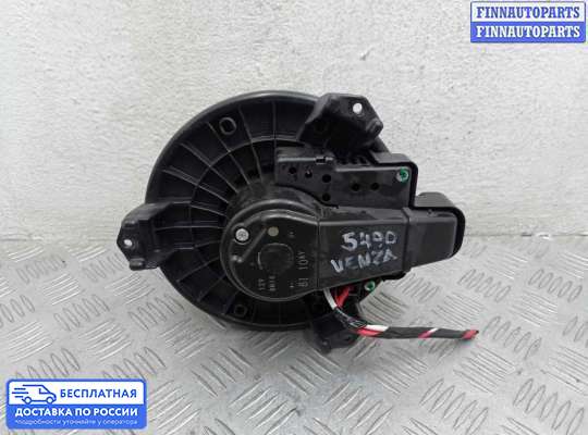 Мотор отопителя на Toyota Venza (GV10)