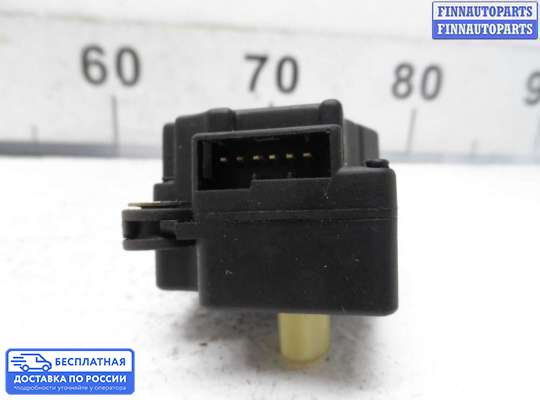 Моторчик заслонки печки на Volvo S60 I | V70 II (P2)