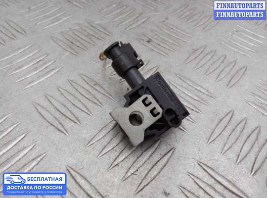 Датчик удара (Airbag) на BMW X3 (F25)