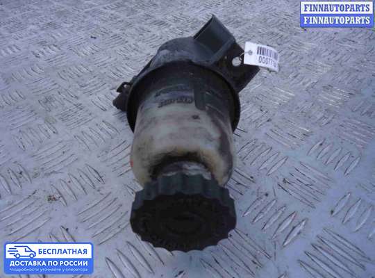 Бачок гидроусилителя на Jeep Cherokee II / Liberty (KJ)