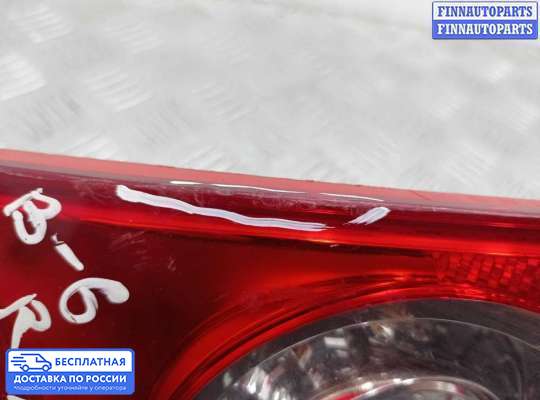Фонарь крышки багажника на Volkswagen Passat B6 (3C)