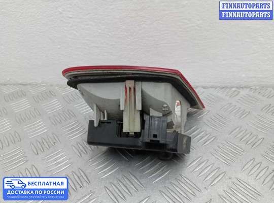 Фонарь крышки багажника на BMW 3 (E46)