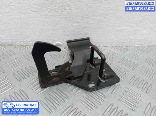 Замок капота на Volkswagen Touareg I (7L)