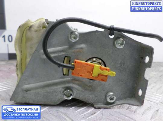 Подушка безопасности пассажира (AirBag) на Mercedes-Benz S (W220)
